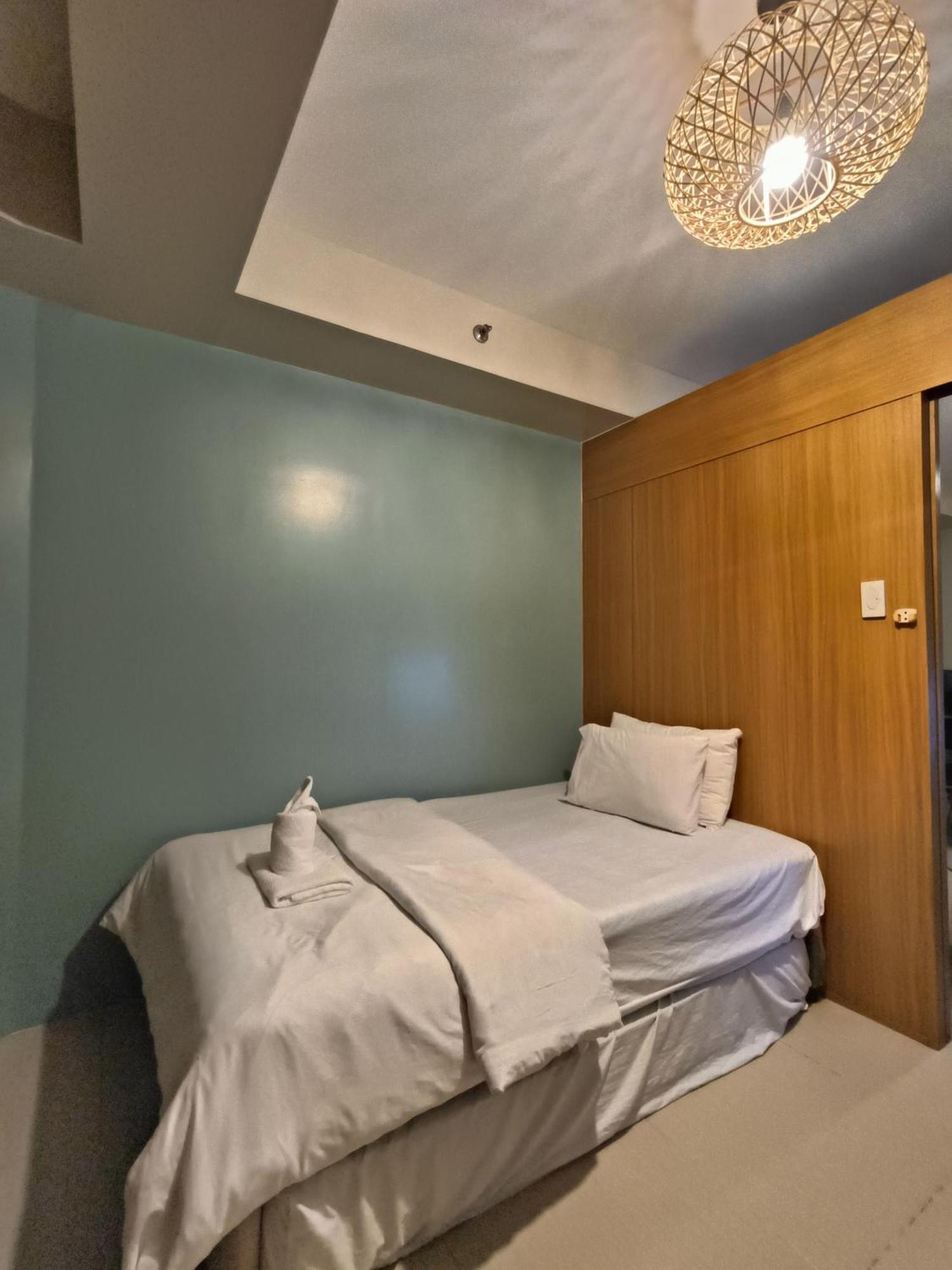 Premiere Haven At Shell Residences Manila Esterno foto