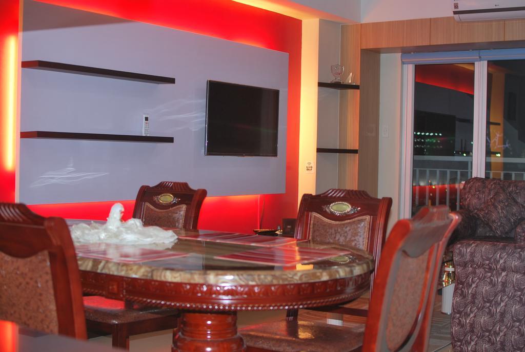 Premiere Haven At Shell Residences Manila Esterno foto