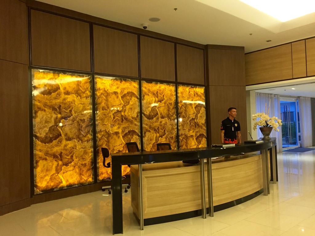 Premiere Haven At Shell Residences Manila Esterno foto